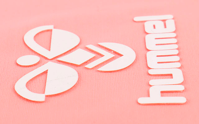 3D White Symbol Rubber Silicone Patches with Raised Letters Iron-on Sports Badges for Sportswear Teamwear Uniform