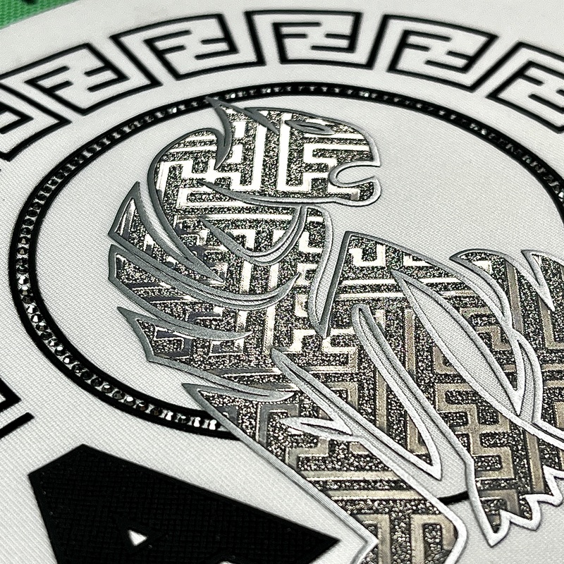 3D Custom High-density Rhinestone Glitter Tiger Heat Transfer for Fashionwear Garment