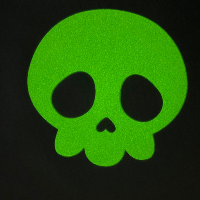 Glow In-the-dark Screen Print Logo Stickert