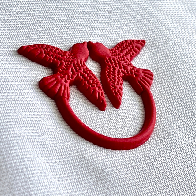 3D Red Swallow-motif Ring-shaped Silicone Sew On Iron Patches for Garments