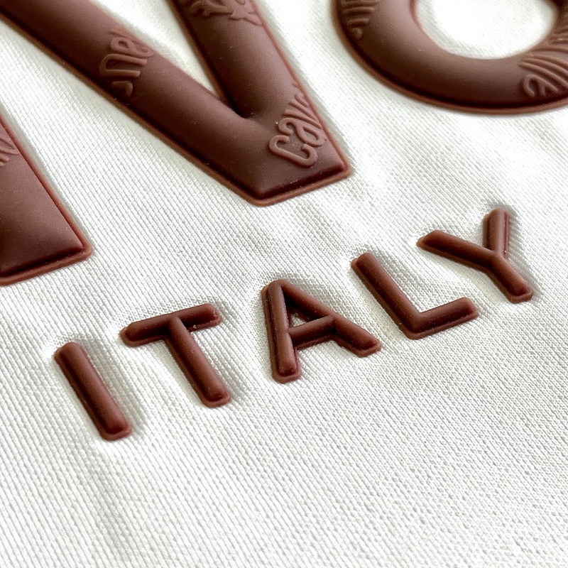 3D Embossed Letters Silicone Patches Heat Transfer with Heat-sensitive Effect for Garments Sweatshirt Hoodie 