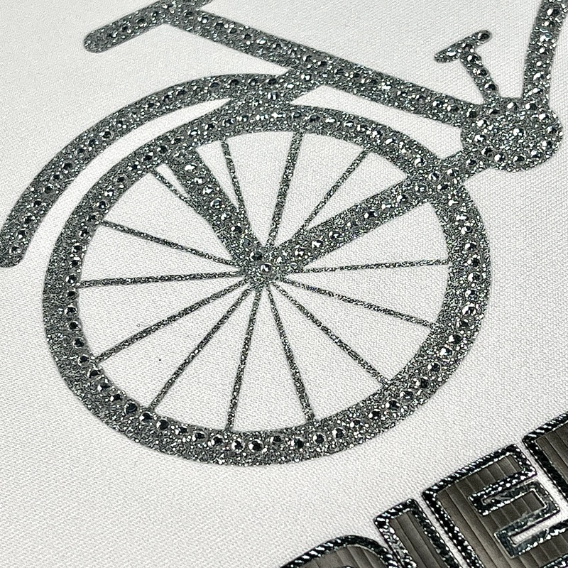 Shiny Glitter Silver Bicycle with Glossy Letter Patch Heat Transfer for Fashionwear 