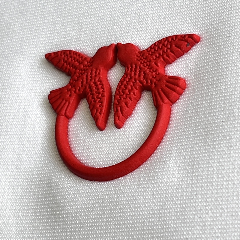 3D Red Swallow-motif Ring-shaped Silicone Sew On Iron Patches for Garments