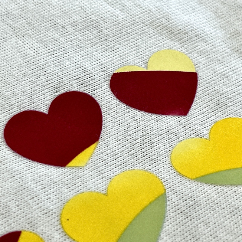 Heart Pattern UV Light Colour Changing Heat Transfers for Fashion Design