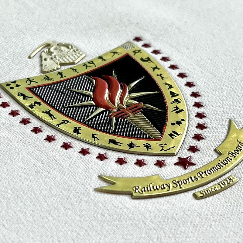 3D Shinny Football Golden Embossed Sports Badges Metallic TPU Patches Metallic High Frequency for Sportswear Garments Uniforms