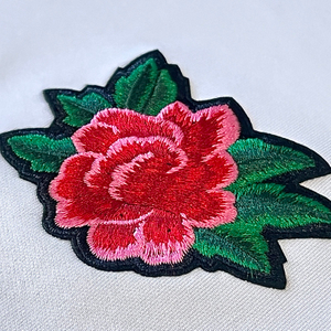 Flower And Leaf Pattern Embroidery Patch for T-shirt Design