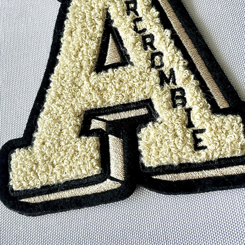 Mint White And Black Border Letter Design Embroidery Patch for Karting Hat Logo