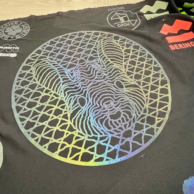 Circular Animal Pattern Rainbow Reflective Heat Transfers for Trendy Clothing