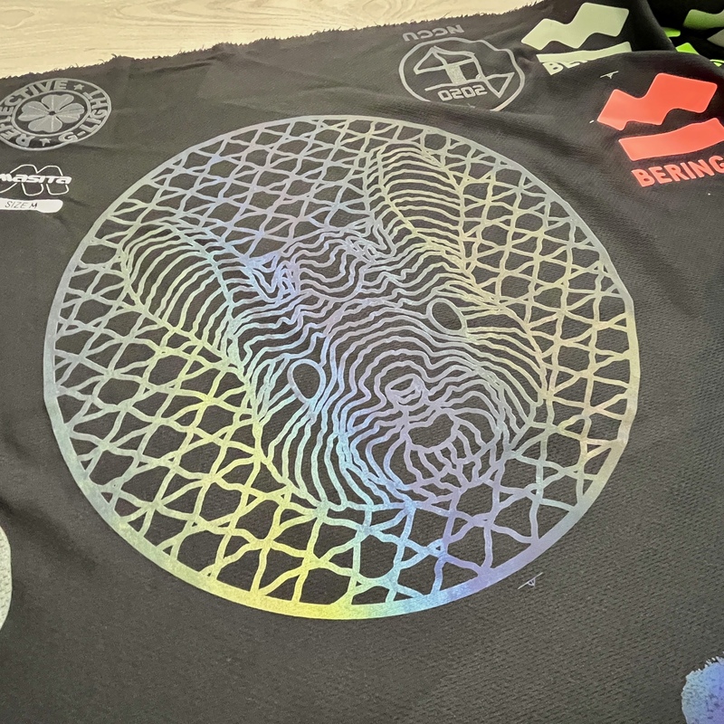 Circular Animal Pattern Rainbow Reflective Heat Transfers for Trendy Clothing