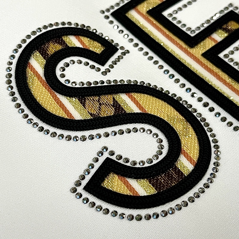 3D Embroidery Letters Heat Transfer Labels with Patterns for Fashion Brands