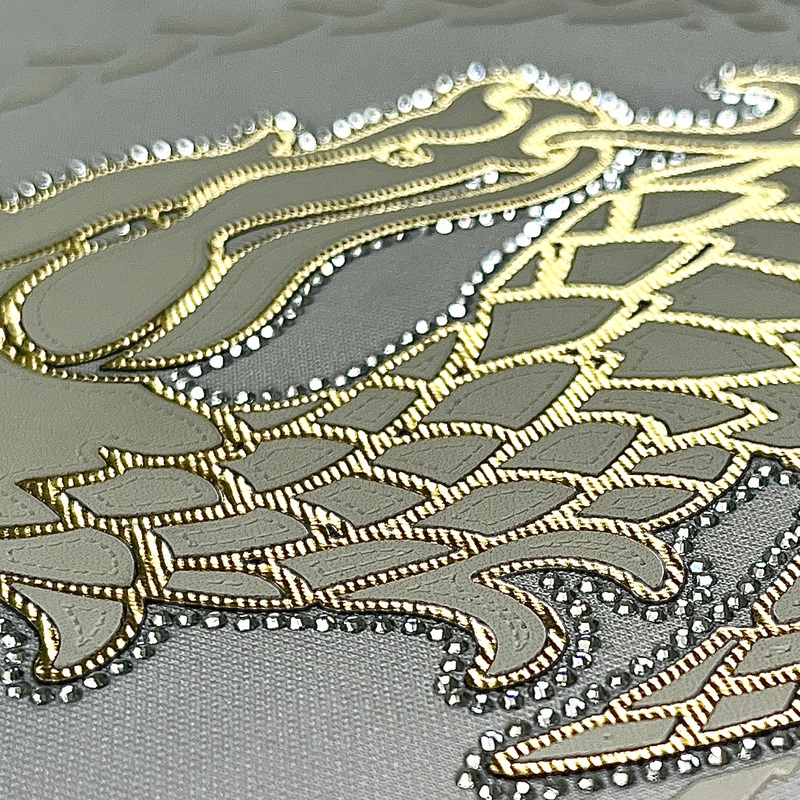 3D Custom Foil Golden Dragon Heat Transfer for Fashionwear 