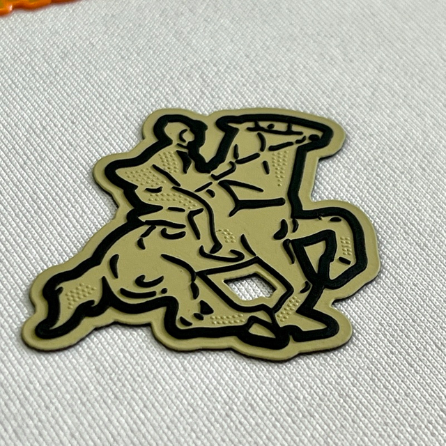 3D Team Crest Patch Silicone Heat Transfer Patches Logo Iron-on Patches for Sportswear Teamwear Uniform Caps Bags