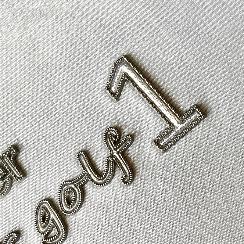 Metallic Silver Textured TPU Patch for Sportswear Logo Decoration